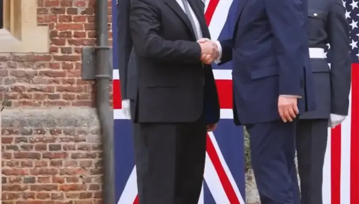 Trump ve Starmer Chequers’ta Bir Araya Geldi