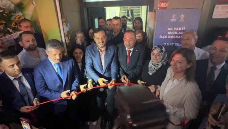 AK Parti Avcılar’da yeni ilçe binasını açtı