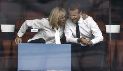 Brigitte Macron’un erkek olmadığını kanıtlama mücadelesi ve First Lady’ler hakkında çıkan komplo teorileri