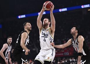 Fenerbahçe Beko, final serisinde 3’te 3 yaptı!