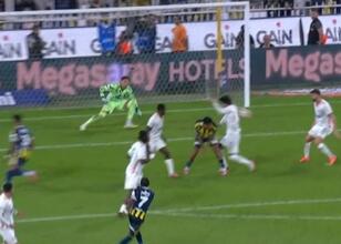 Fenerbahçe’de kaçan penaltı sonrası Ali Koç’a istifa çağrısı!