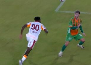 Galatasaray’dan Alanya’da inanılmaz gol!