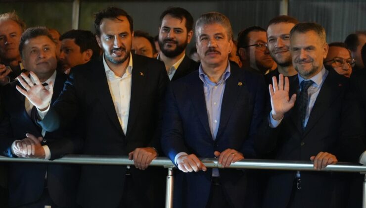 Bayrampaşa’da AK Parti’li Akın göreve başladı
