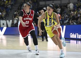 Fenerbahçe Opet’ten Olympiakos’a 21 sayı fark!