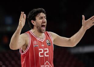 Vasilije Micic, Monaco’yu da yıktı