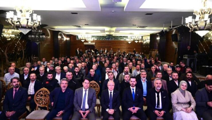 AK Parti Bursa’ya rekor yeni üye katılımı
