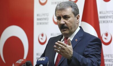 Destici rakam verdi! Emekli maaşı açıklaması