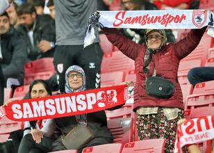 Fanatik nineler, Samsunspor’u yalnız bırakmıyor!