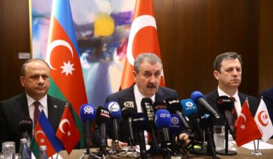 Mustafa Destici: Ermenistan, Türkiye ve Azerbaycan’la anlaşmak zorunda