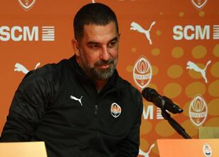 Arda Turan’dan Shakhtar U19 teknik direktörüne cevap!