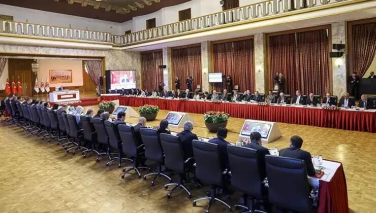 Tarihi rapor için düğmeye basıldı! Parti parti son durum