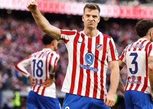 Alexander Sörloth’tan transfer ve Okan Buruk yanıtı!