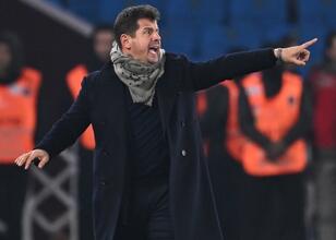 Emre Belözoğlu: ‘Galatasaray’da olsa kırmızı çıkar mı?’