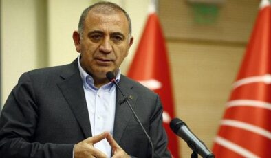 Gürsel Tekin: Görmezden gelirsek geleceğimizi kaybederiz