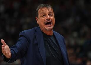 İsrail’de Ergin Ataman’a büyük terbiyesizlik