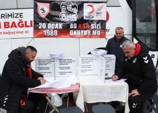 Kan bağışı yapanlara Samsunspor forması ve maç bileti hediye