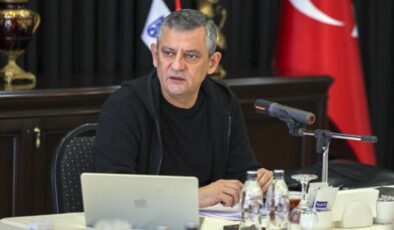 Özgür Özel, Cumhurbaşkanlığı Aday Ofisi toplantısına katıldı