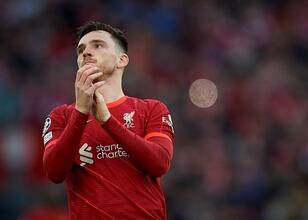 Tottenham’dan Andy Robertson için resmi teklif