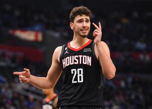 Alperen Şengün’den triple double!