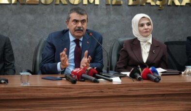 Bakan Tekin’den muhalefete tepki: Yaklaşımları moral ve motivasyonunu kırmak üzerine