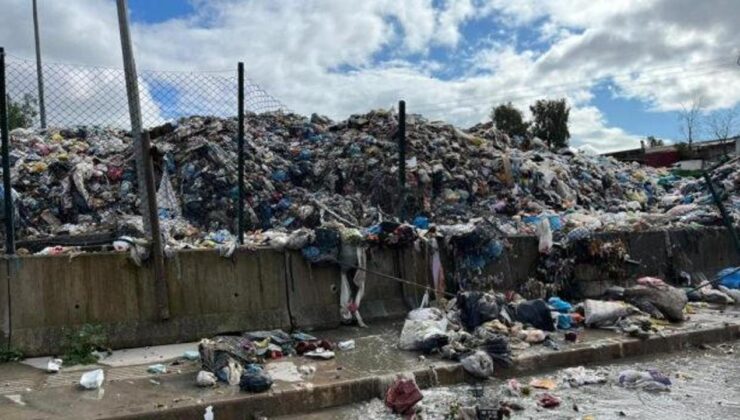 İzmir’i çöp suyu bastı: Buca halkı çileden çıktı: Bununla gurur duyuyorlar