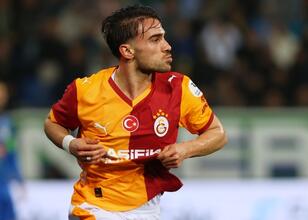Yunus Akgün’den kariyerinde bir ilk