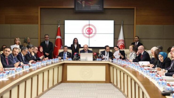 Doğum izinleri uzuyor, sosyal medya ve dijital oyunlara yeni düzenleme geliyor