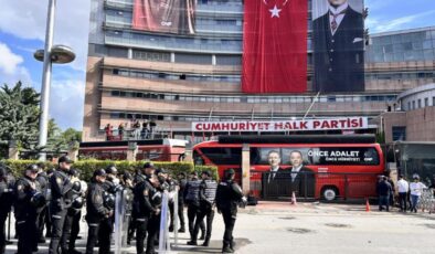 CHP’de heyetlerin görüşmesi iptal edildi