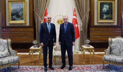 Cumhurbaşkanı Erdoğan, TBMM Başkanı Kurtulmuş’u kabul etti
