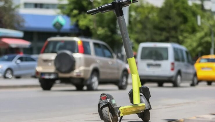 Yunanistan’da elektrikli skuter kullanımına trafik düzenlemesi getirilecek: Bir kaza emsal oldu
