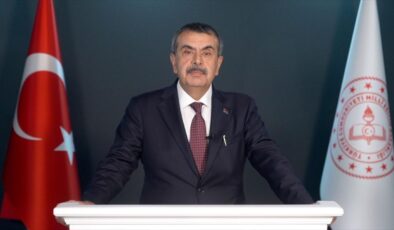 Bakan Tekin’den 15 Temmuz mesajı
